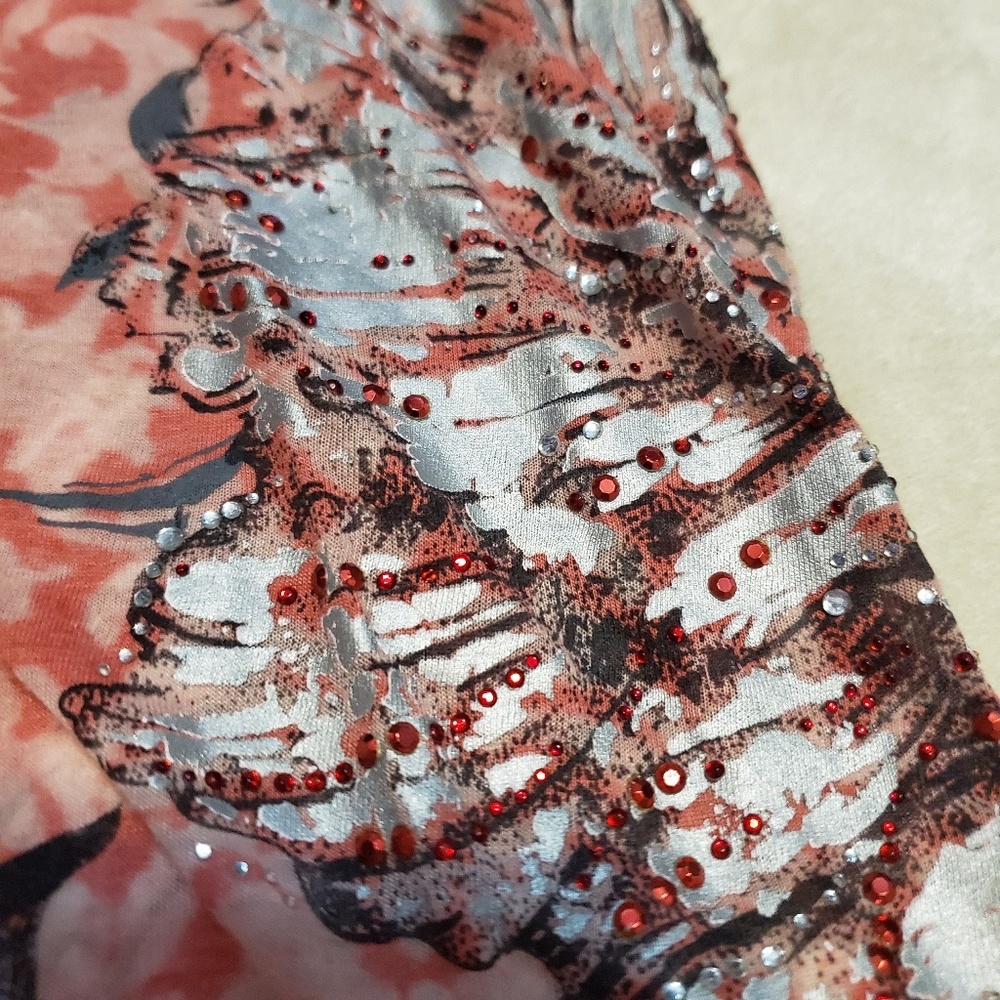 Shirt - Picture 6 of 7